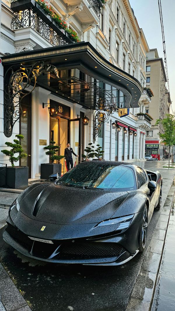 Amazing Cars Gallery