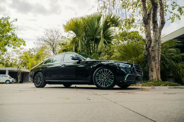 Amazing Cars Gallery